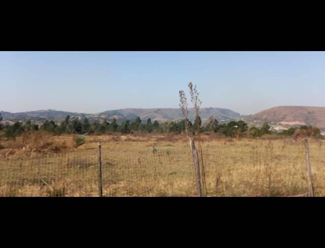 145,500M² VACANT LAND FOR SALE IN CLIFFDALE